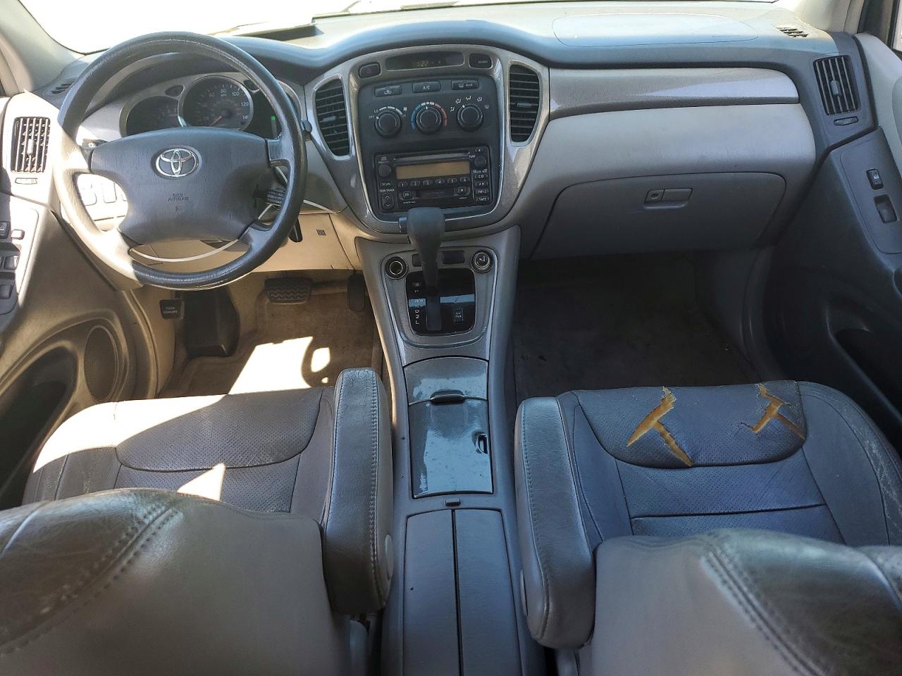 2003 TOYOTA HIGHLANDER