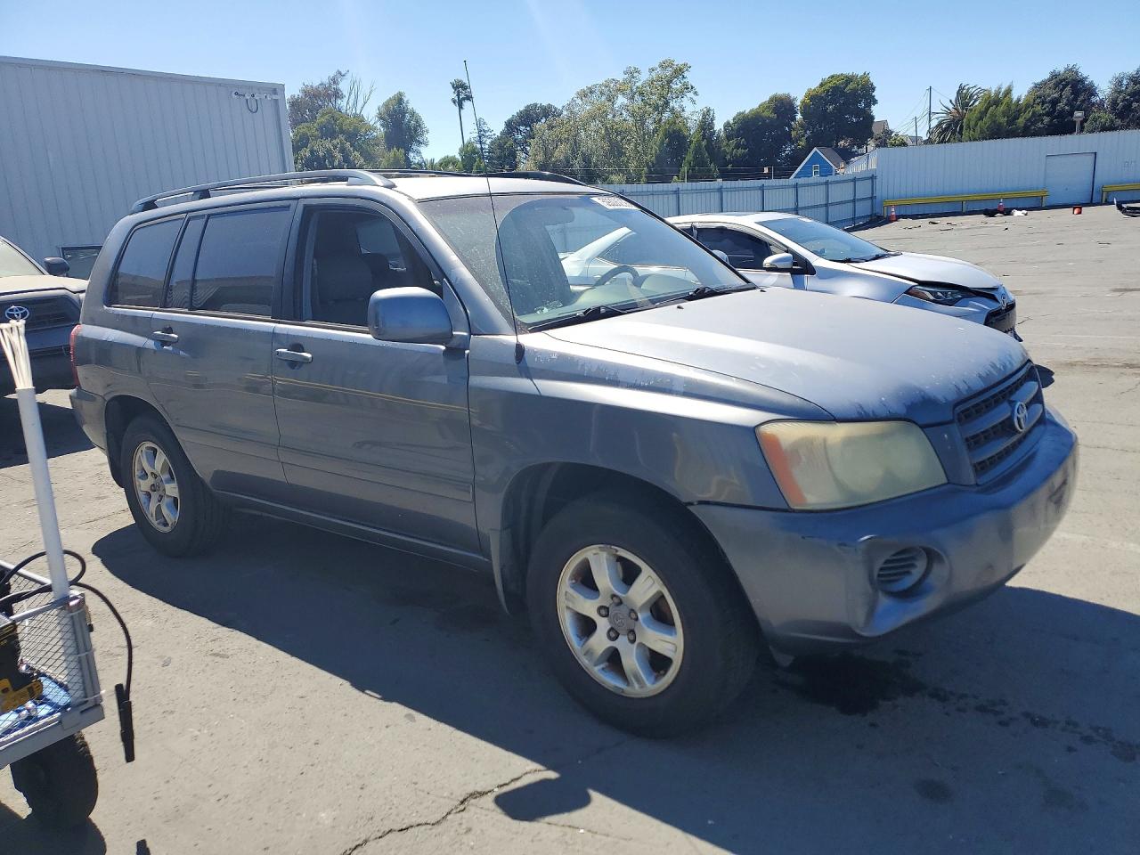 2003 TOYOTA HIGHLANDER