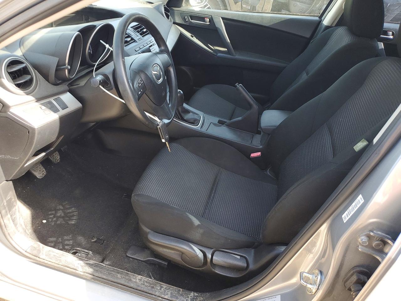 2012 MAZDA 3
