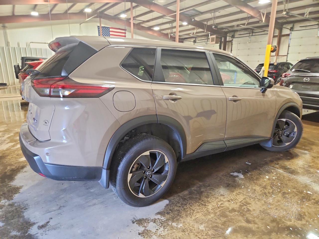 2024 NISSAN ROGUE