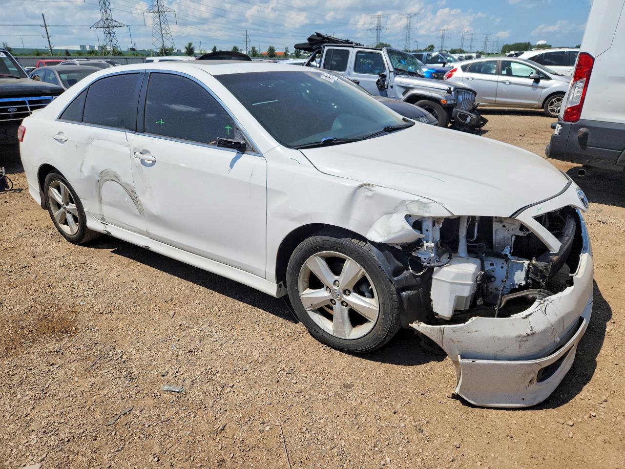 2011 TOYOTA CAMRY