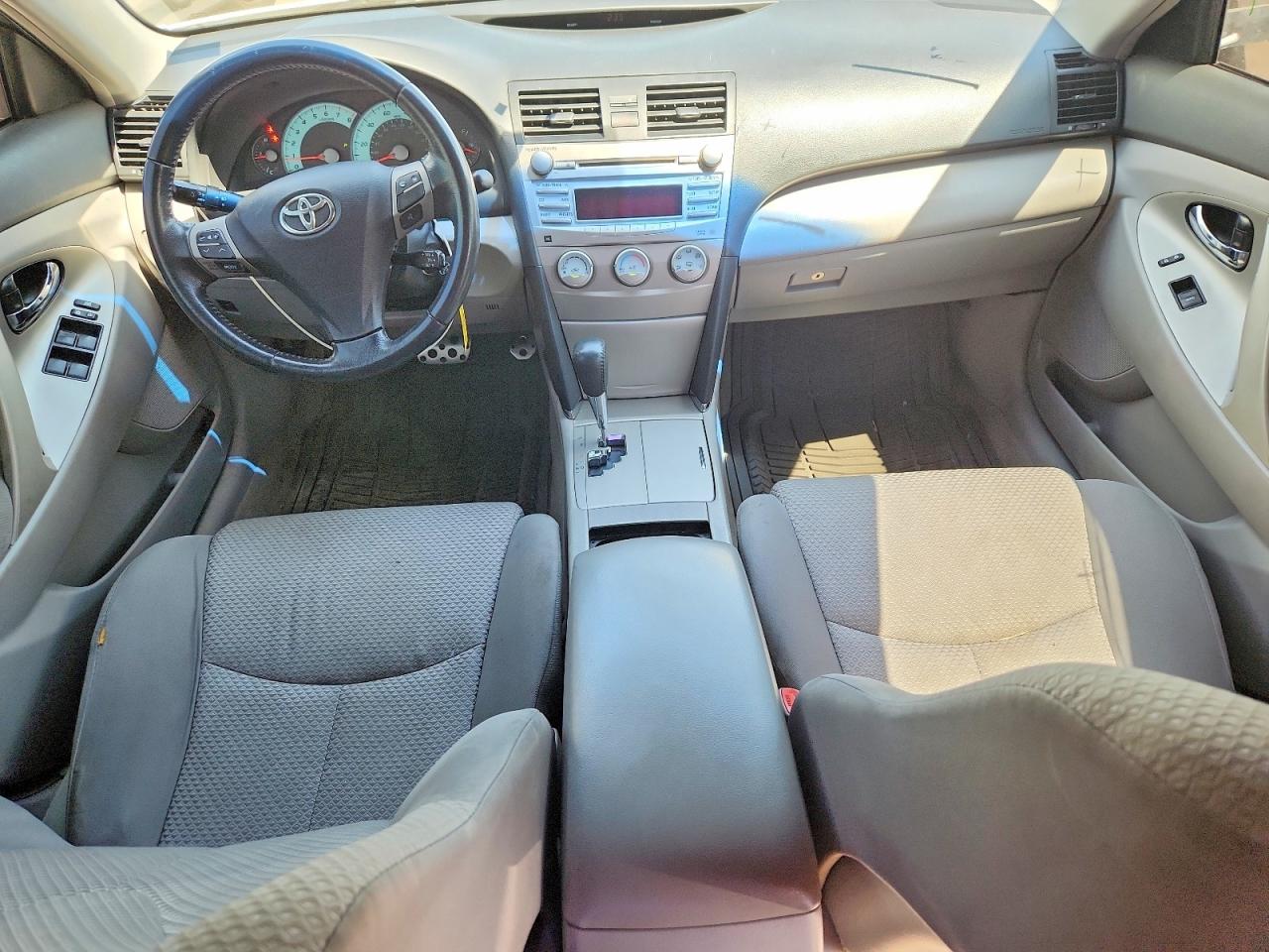 2011 TOYOTA CAMRY