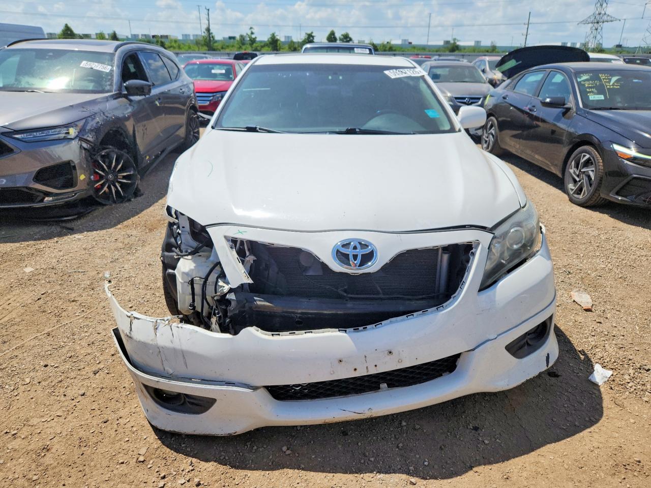2011 TOYOTA CAMRY