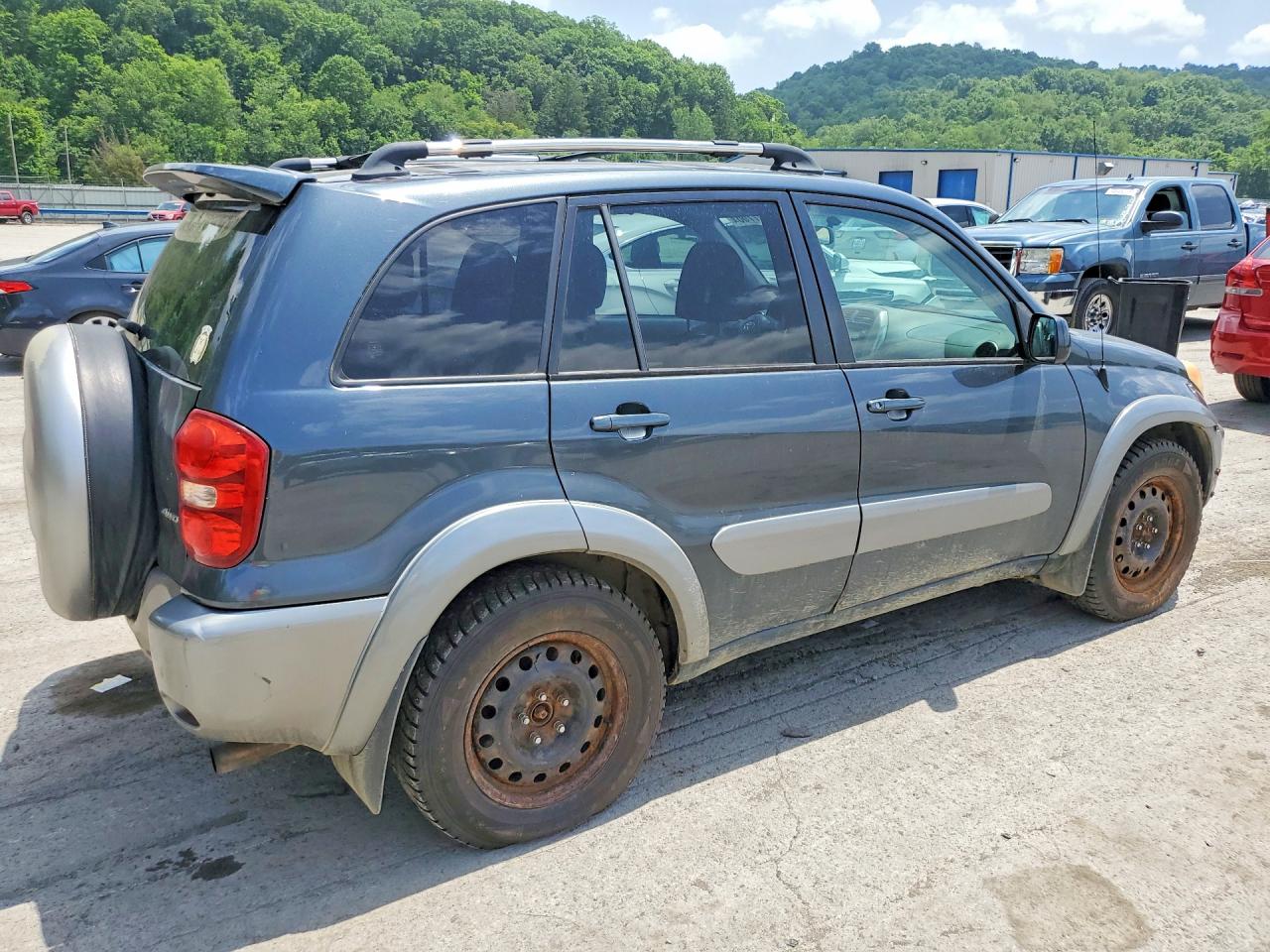 2005 TOYOTA RAV4
