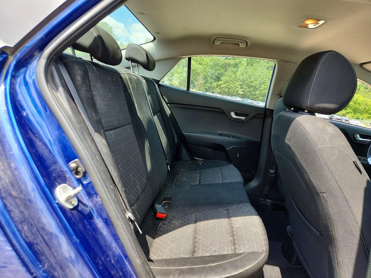 2018 KIA RIO