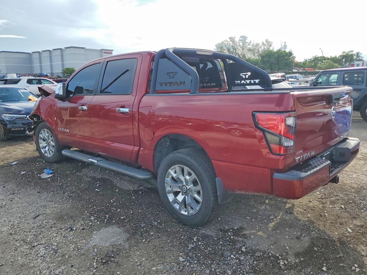 2021 NISSAN TITAN