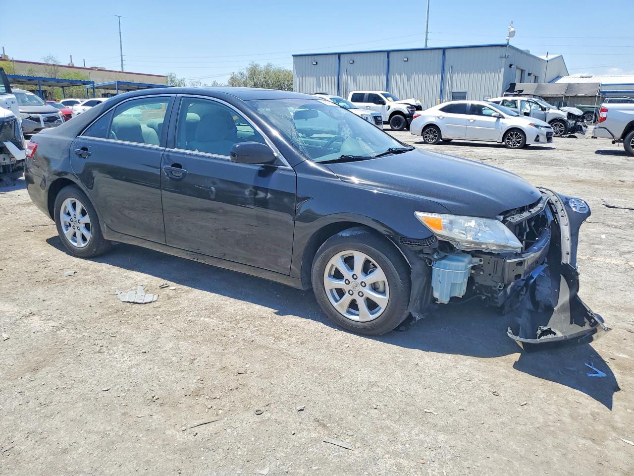 2011 TOYOTA CAMRY