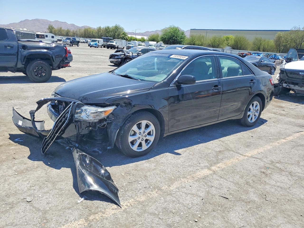 2011 TOYOTA CAMRY