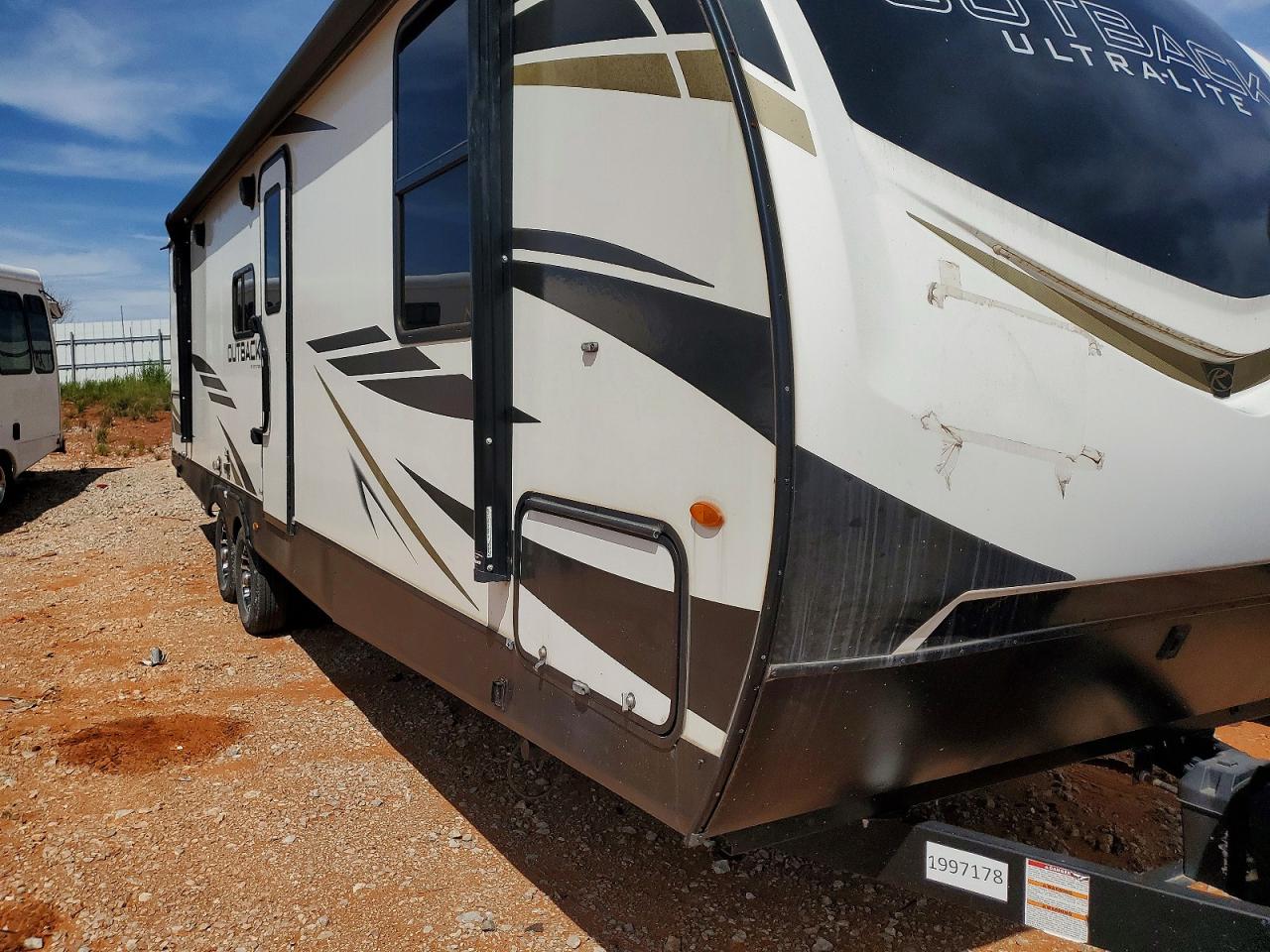 2022 KEYSTONE OUTBACK