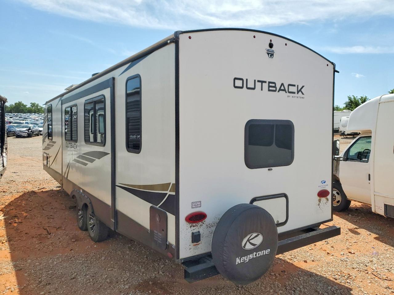2022 KEYSTONE OUTBACK