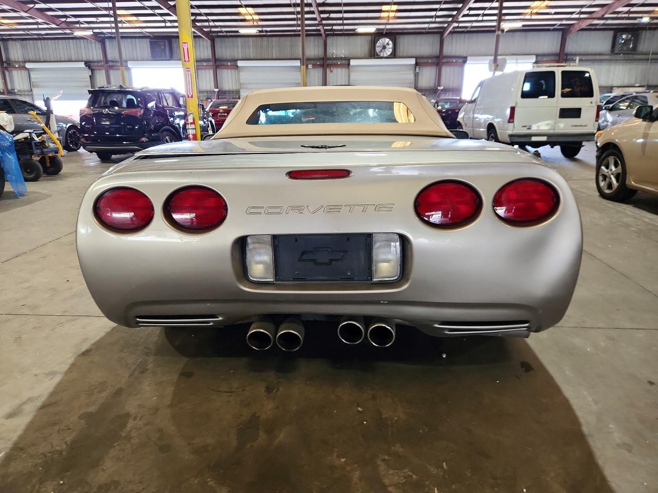 2000 CHEVROLET CORVETTE