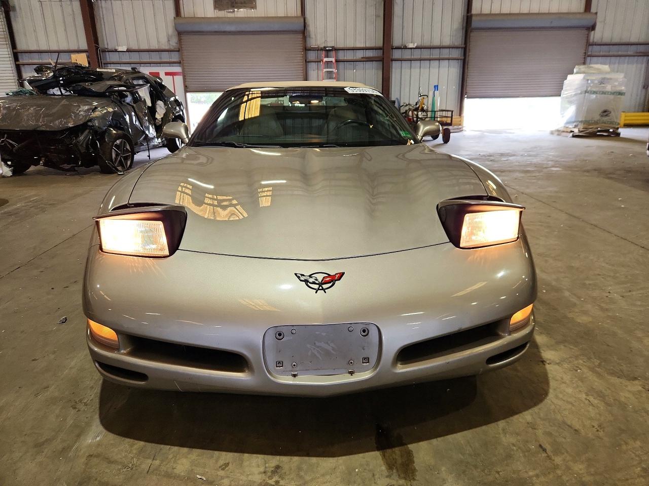 2000 CHEVROLET CORVETTE