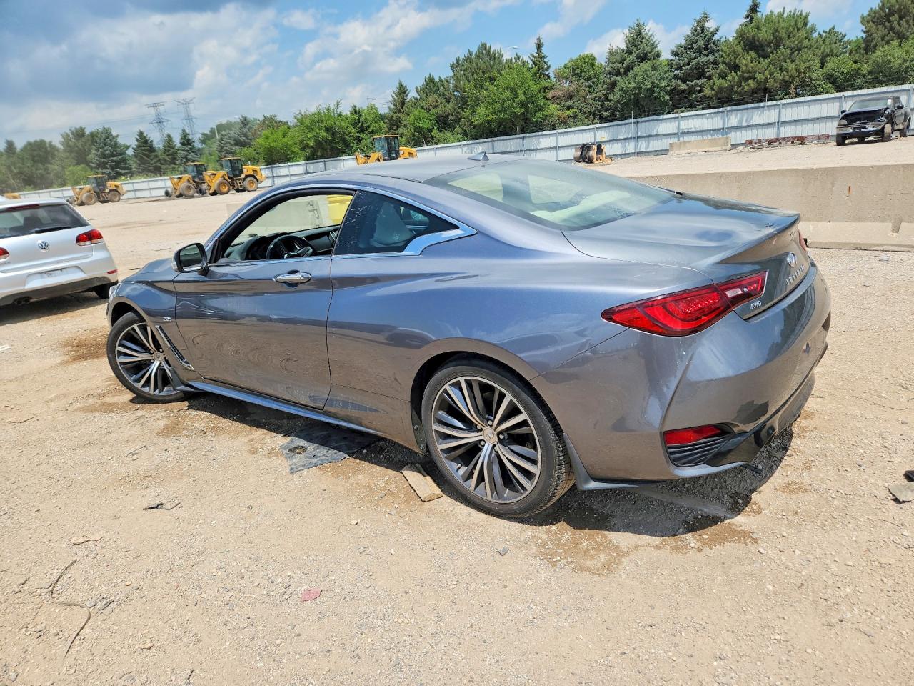 2017 INFINITI Q60