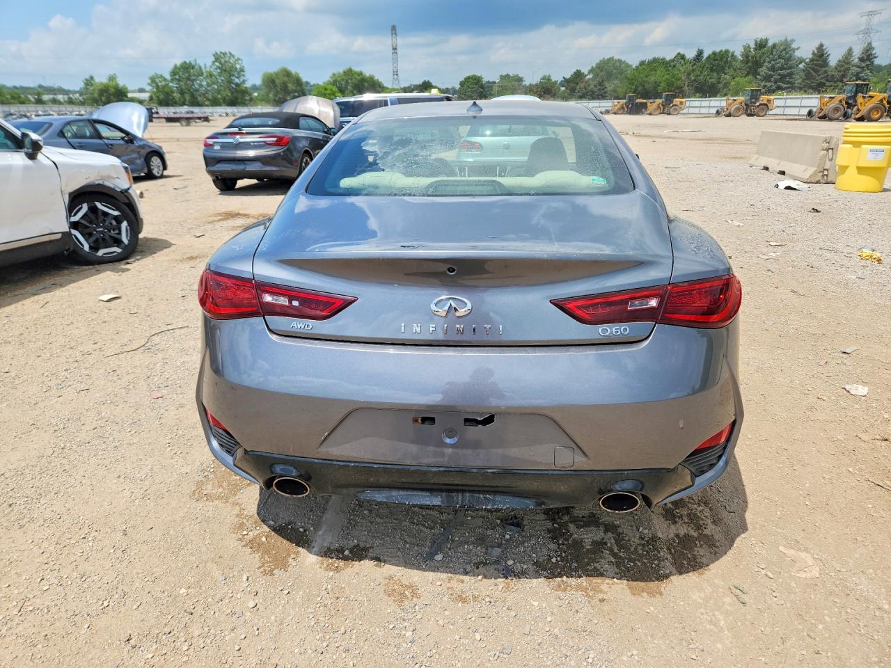 2017 INFINITI Q60