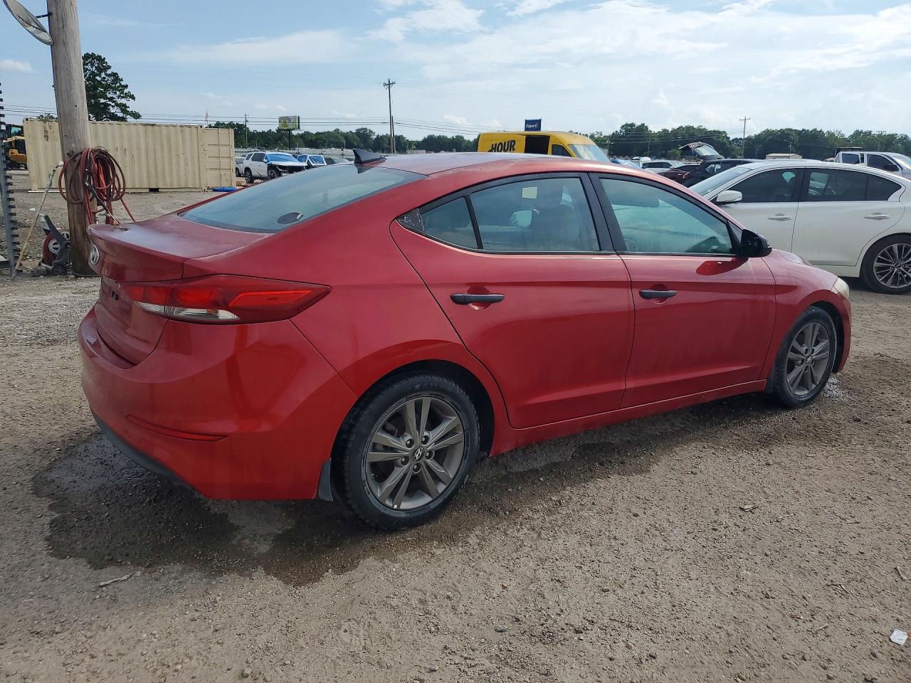 2018 HYUNDAI ELANTRA