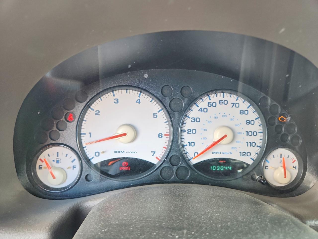 2004 JEEP LIBERTY