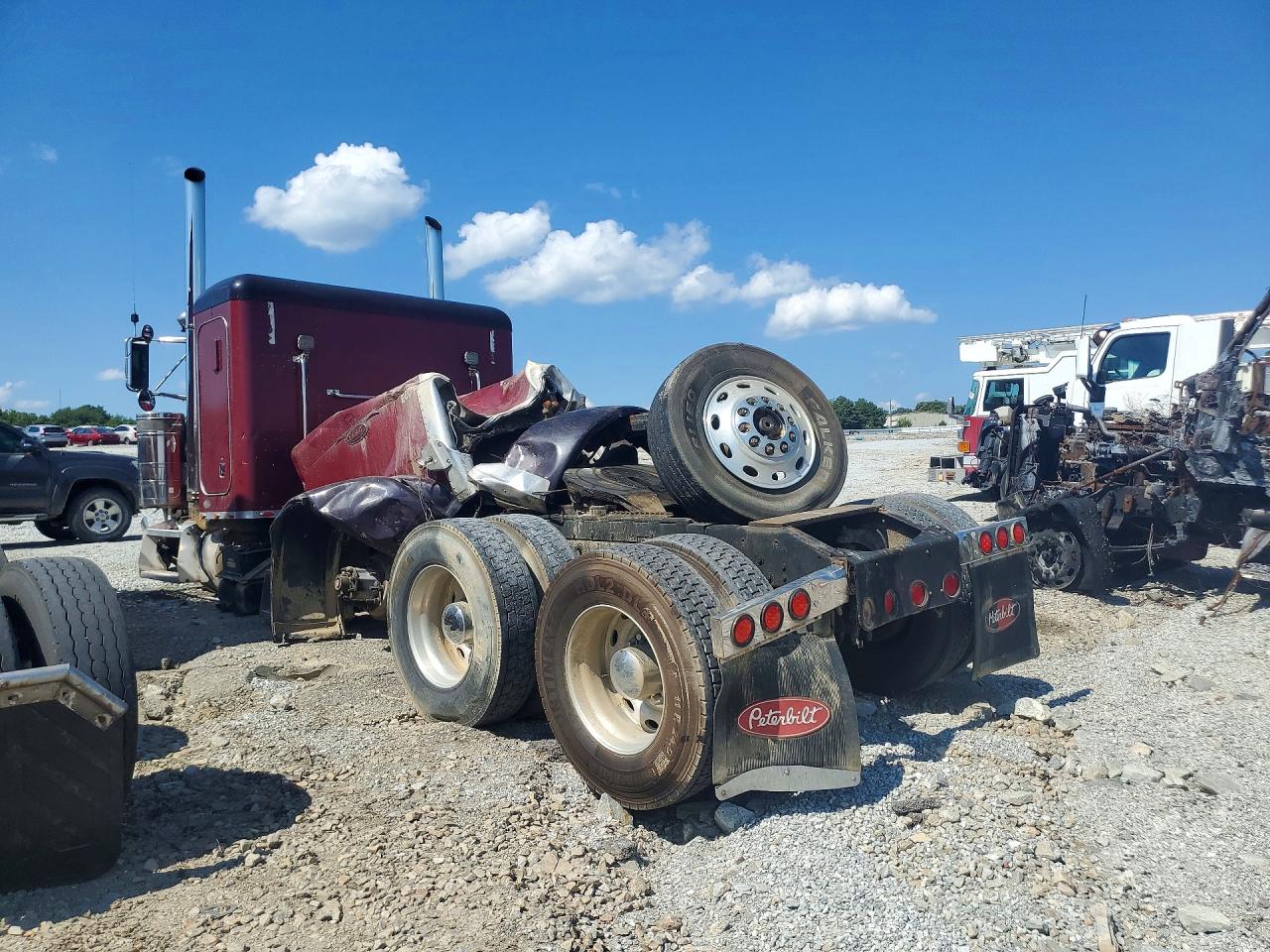 2000 PETERBILT ALL OTHER