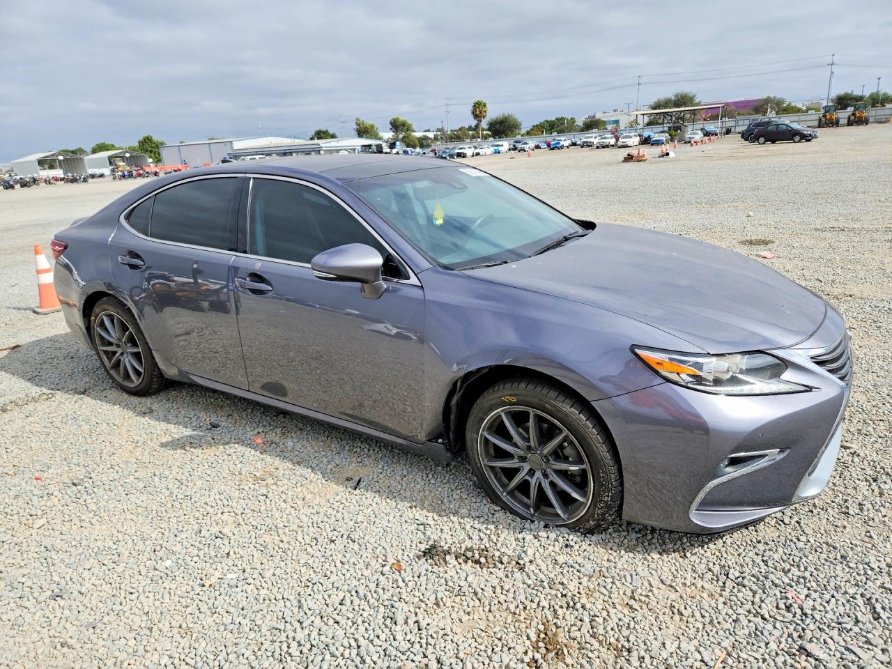 2016 LEXUS ES350