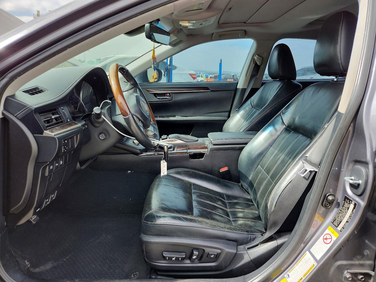 2016 LEXUS ES350