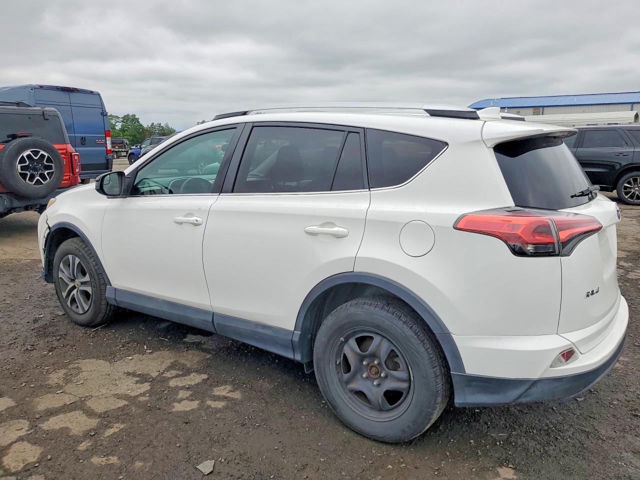 2016 TOYOTA RAV4