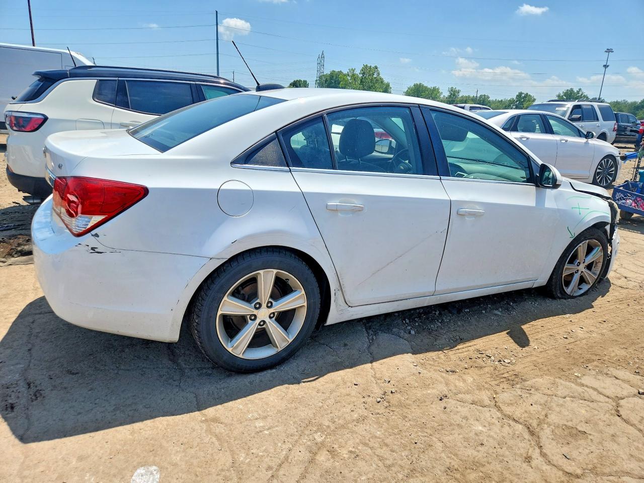 2015 CHEVROLET CRUZE