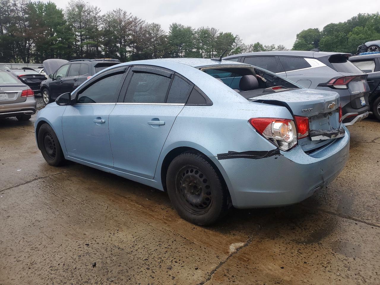 2011 CHEVROLET CRUZE