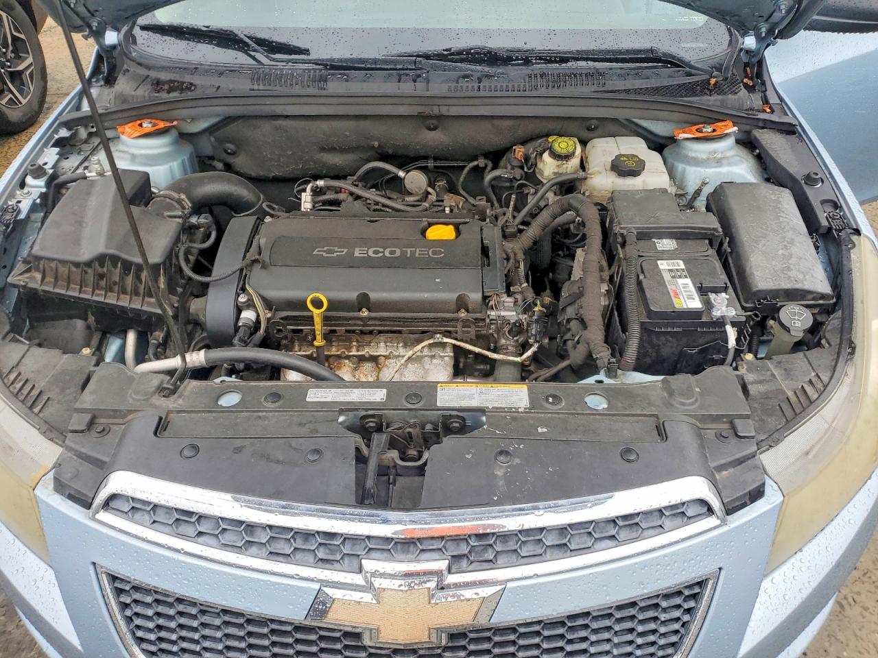 2011 CHEVROLET CRUZE