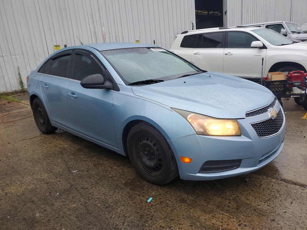 2011 CHEVROLET CRUZE