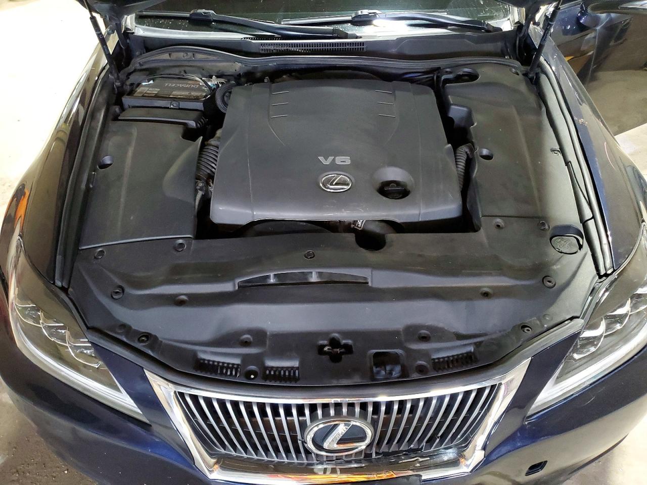 2010 LEXUS IS