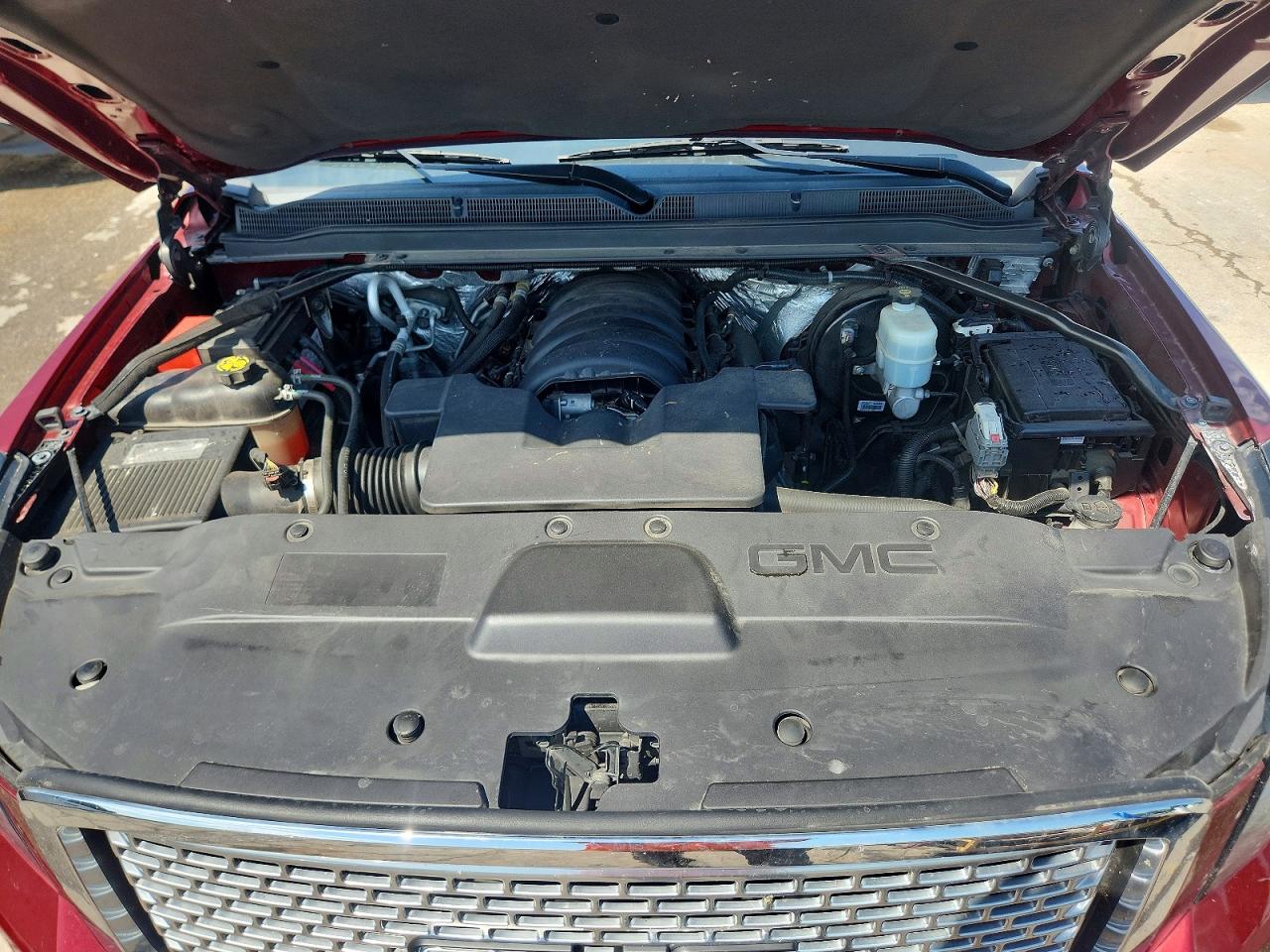 2016 GMC YUKON