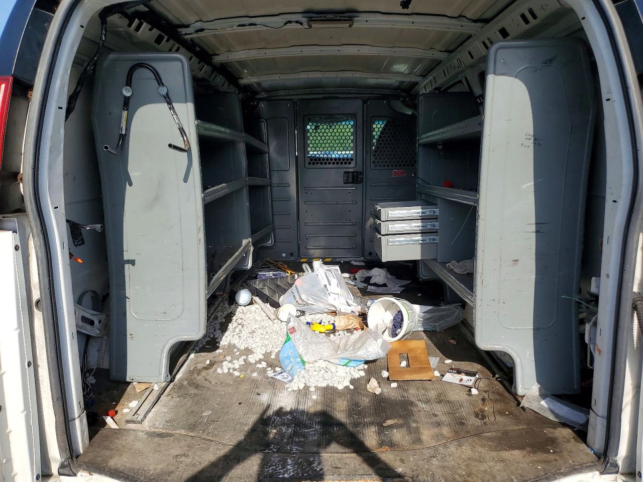 2013 CHEVROLET EXPRESS