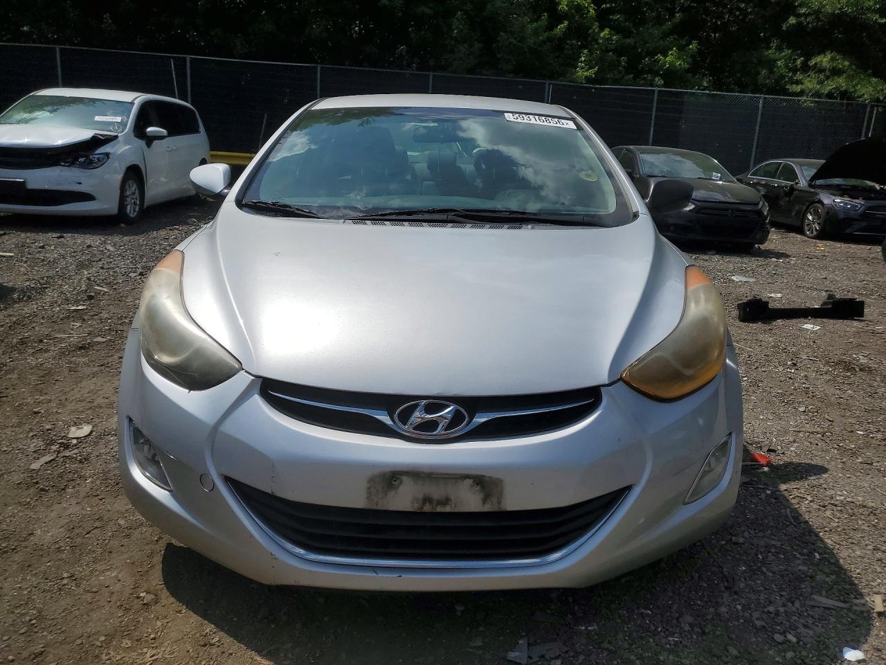 2013 HYUNDAI ELANTRA