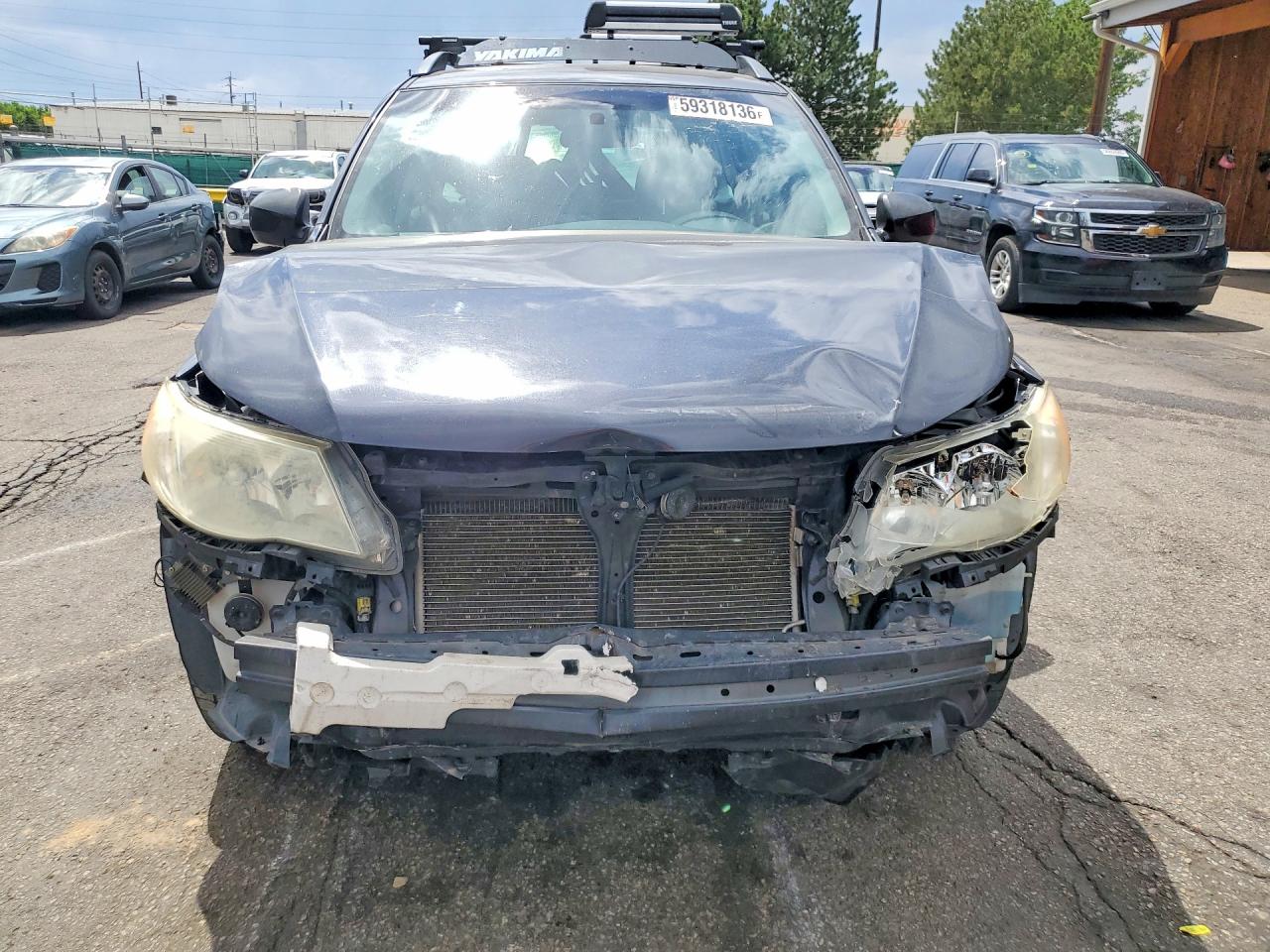 2011 SUBARU FORESTER