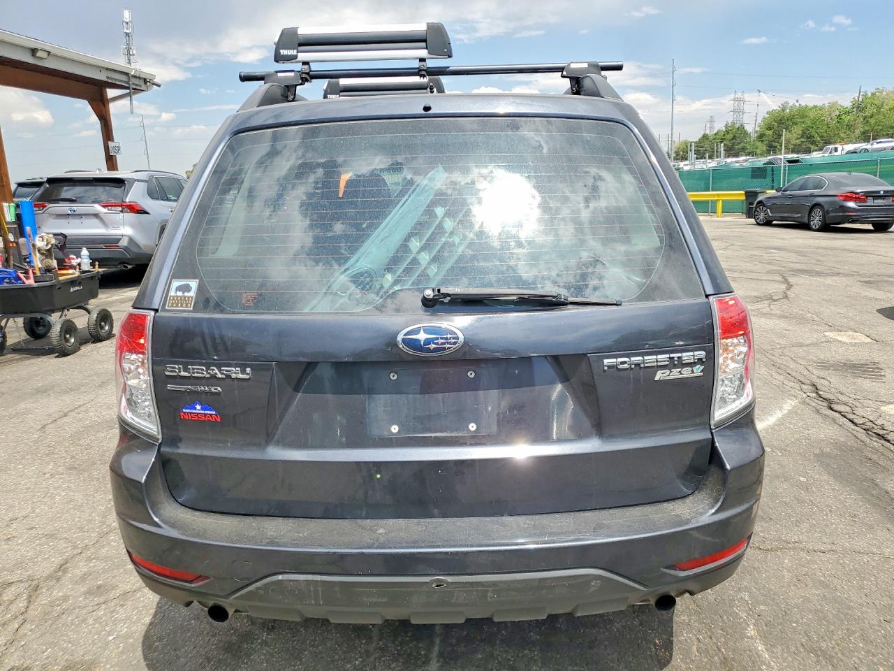 2011 SUBARU FORESTER