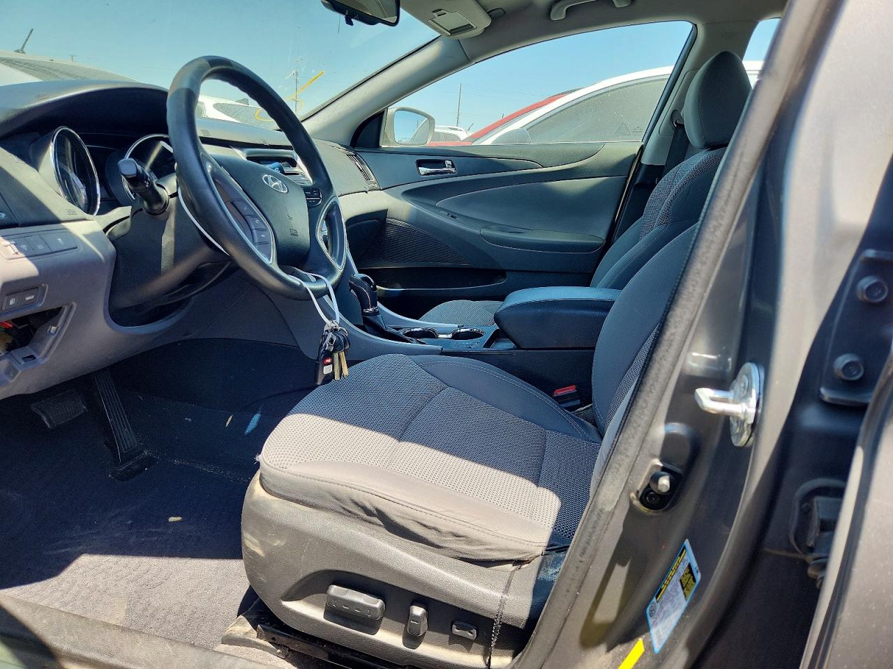 2014 HYUNDAI SONATA