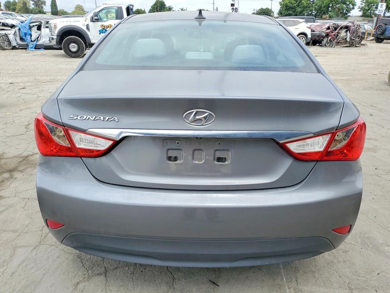 2014 HYUNDAI SONATA