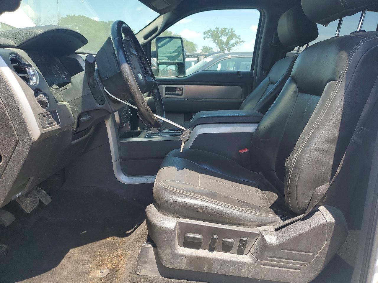 2013 FORD F150