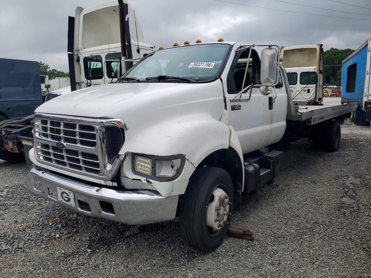 2001 FORD F650