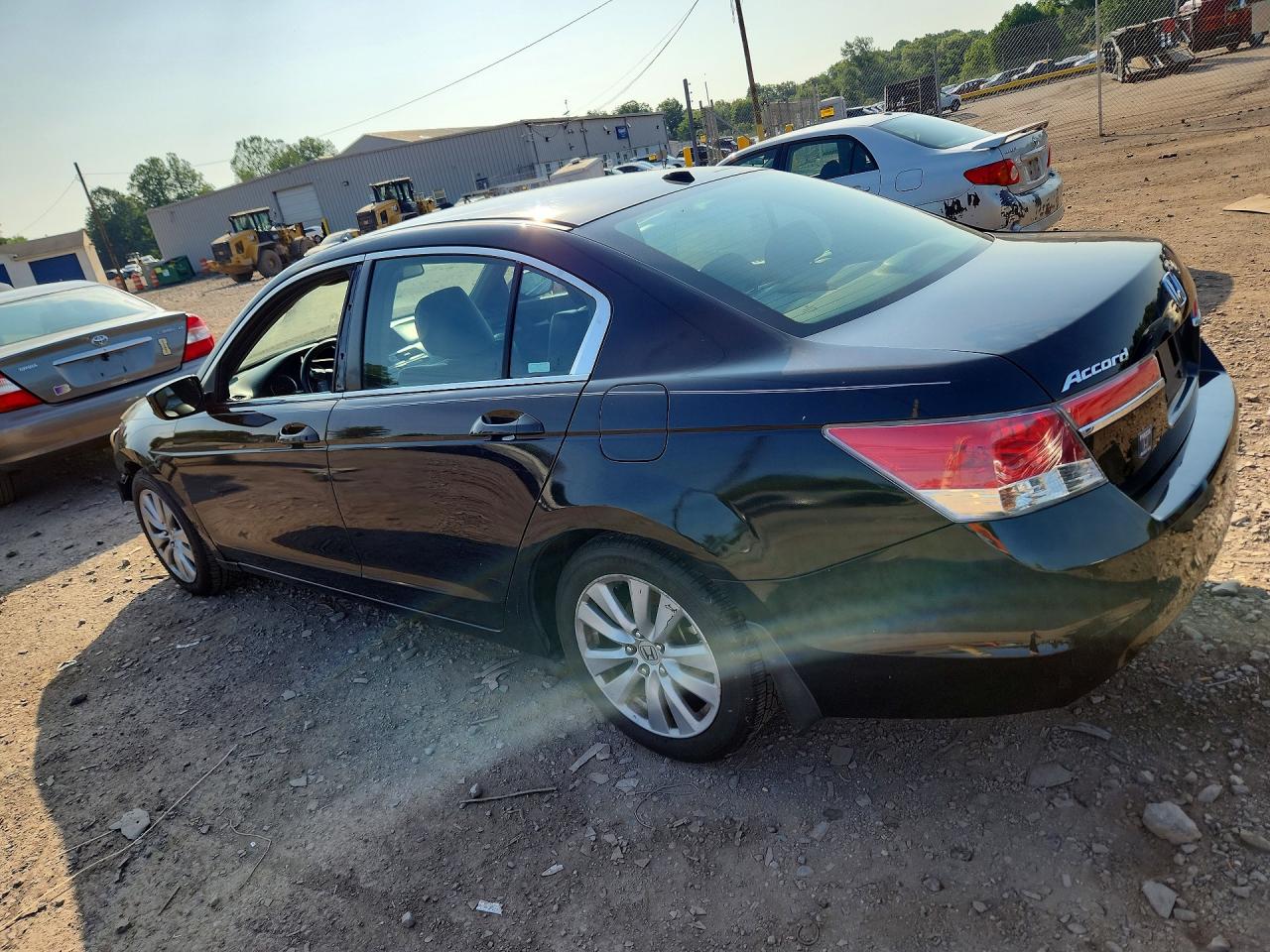 2011 HONDA ACCORD