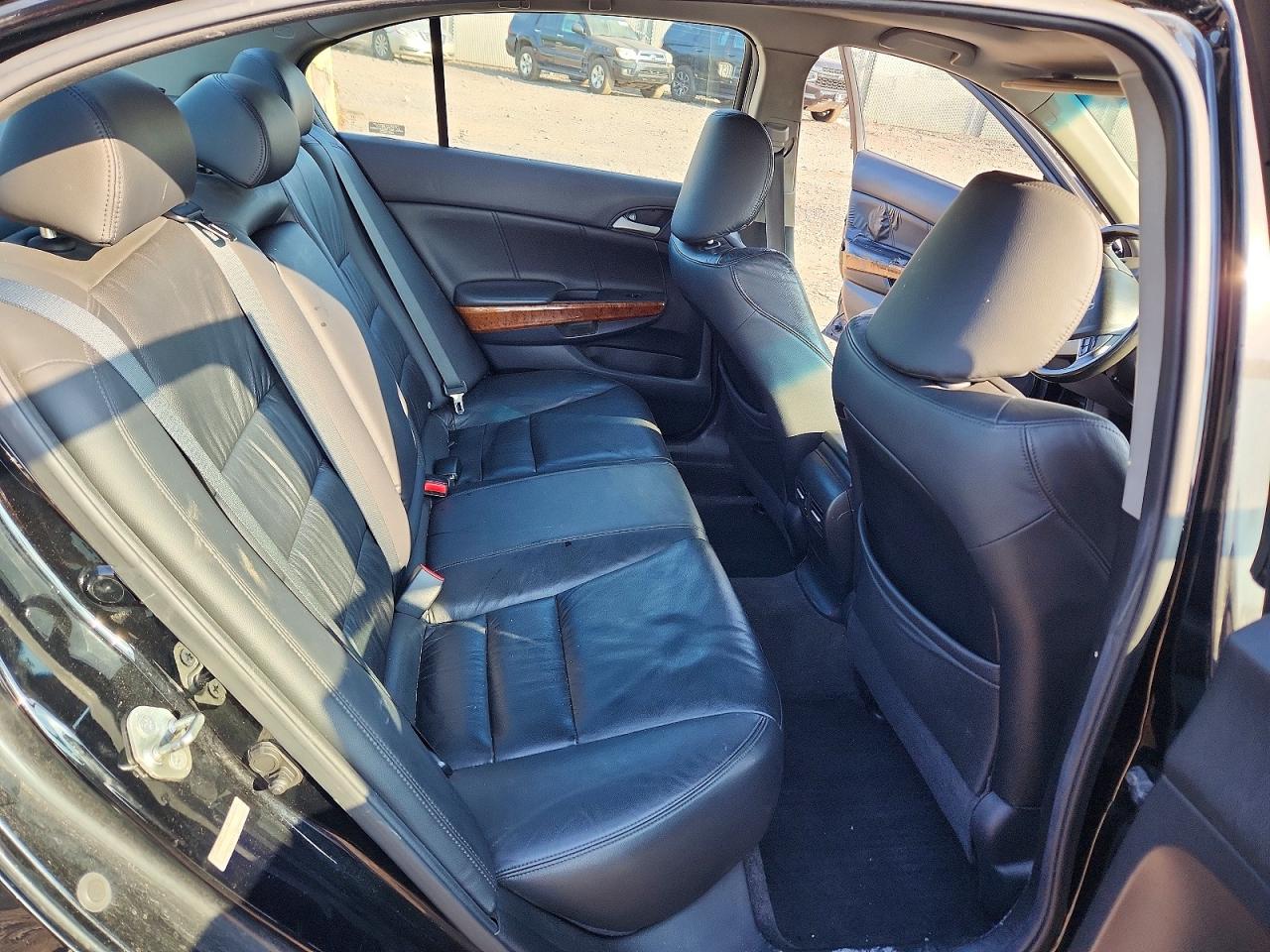 2011 HONDA ACCORD