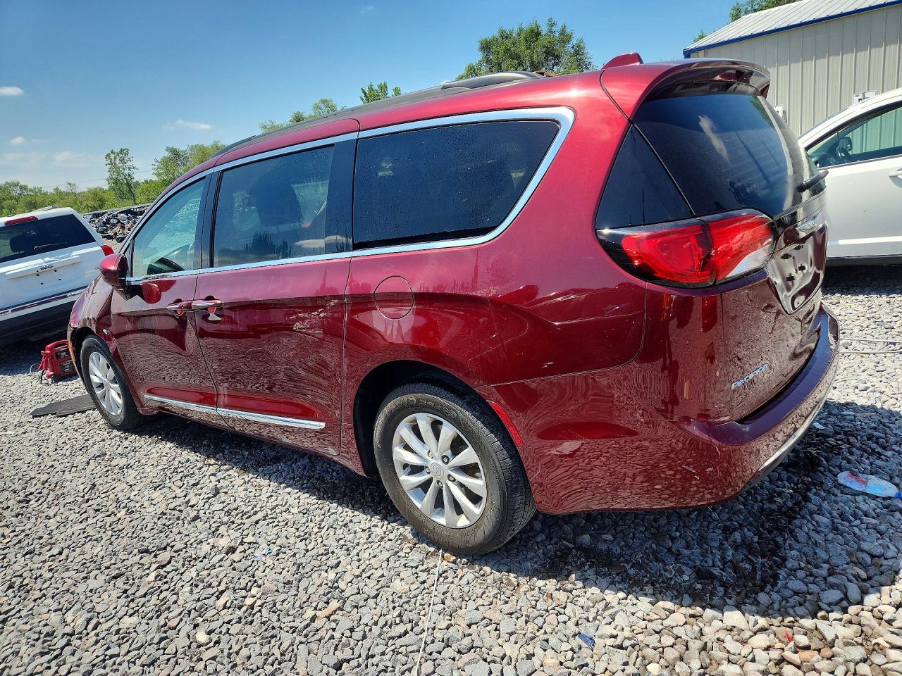 2017 CHRYSLER PACIFICA