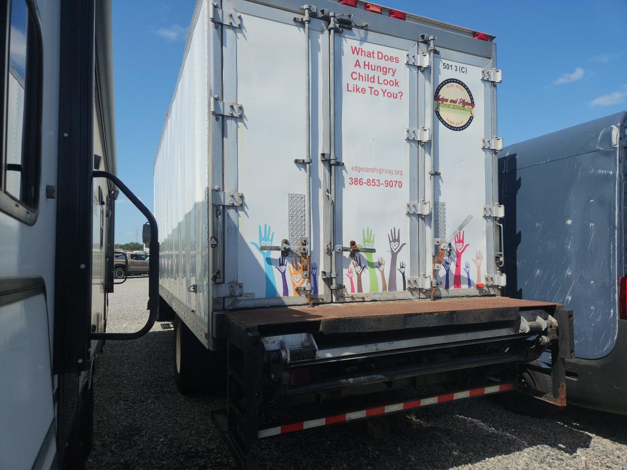 2013 INTERNATIONAL 4000 SERIE