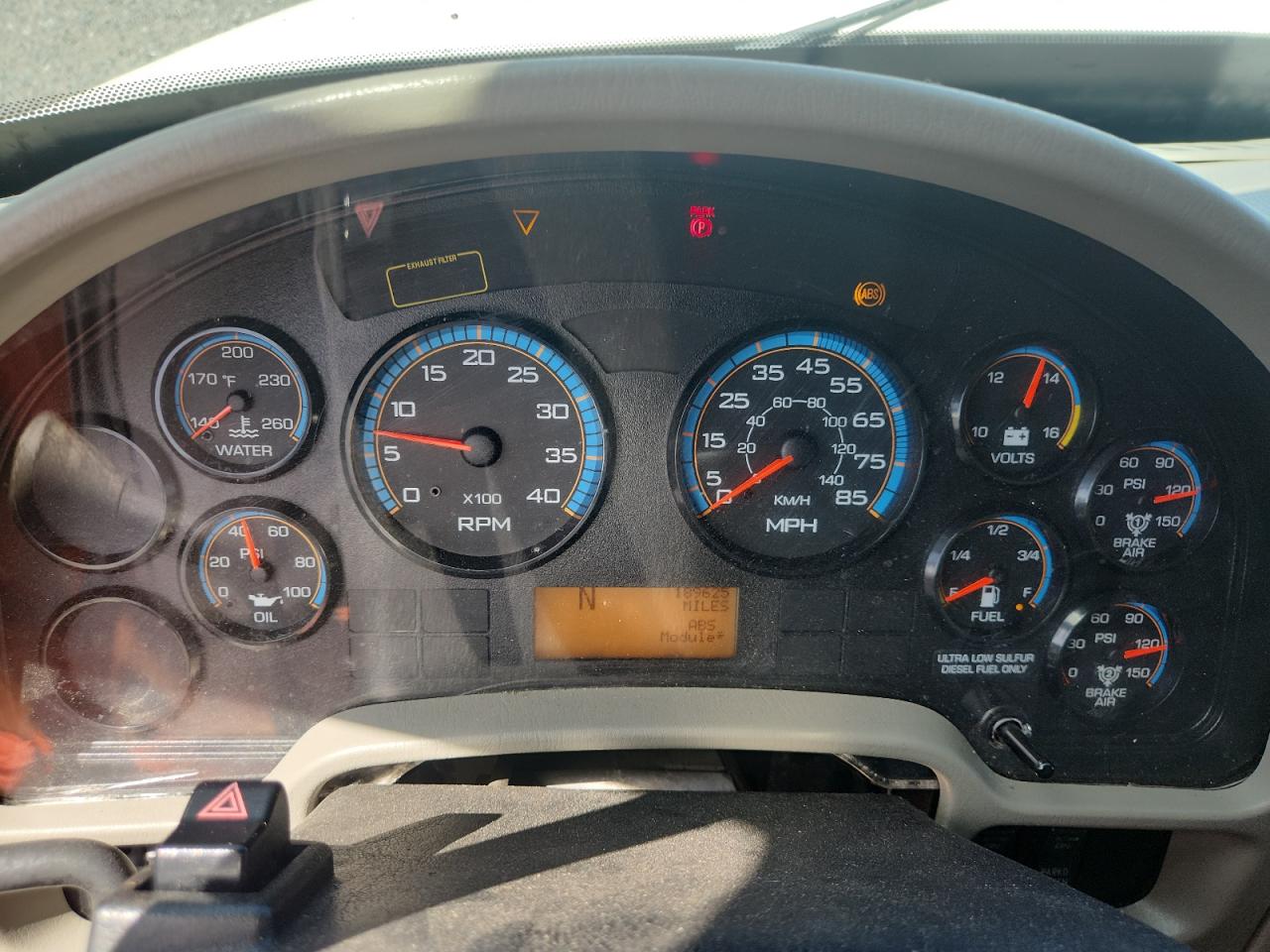 2013 INTERNATIONAL 4000 SERIE