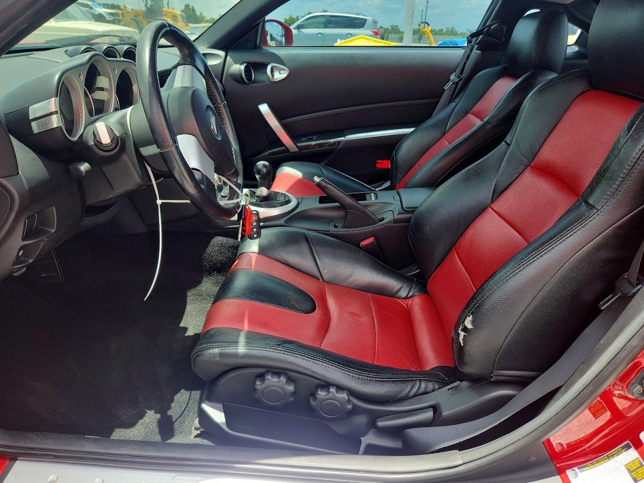 2007 NISSAN 350Z