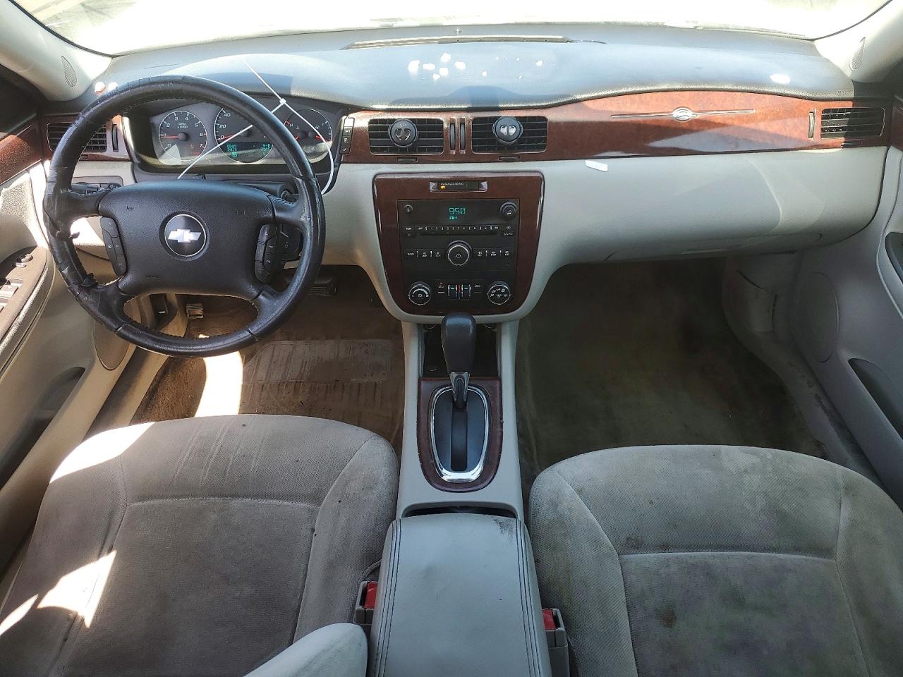 2010 CHEVROLET IMPALA