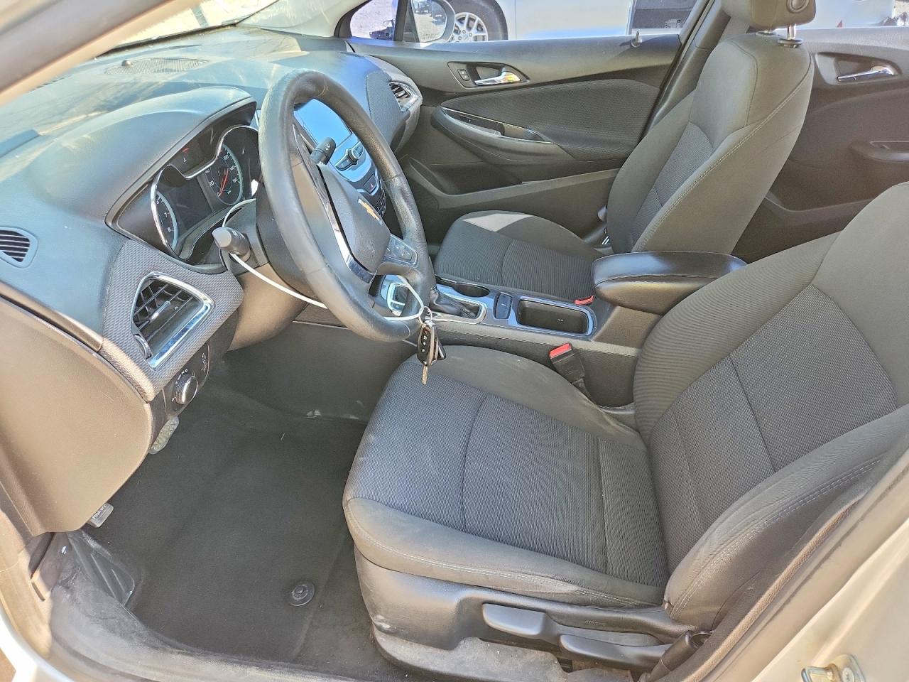 2016 CHEVROLET CRUZE