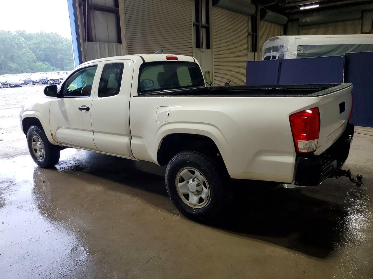 2016 TOYOTA TACOMA