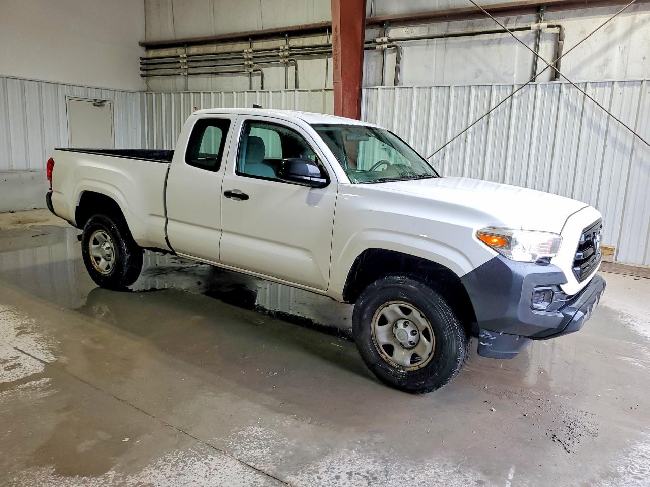 2016 TOYOTA TACOMA