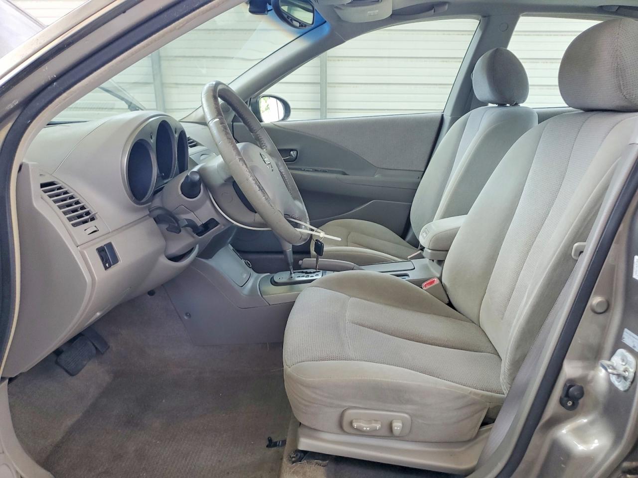 2003 NISSAN ALTIMA