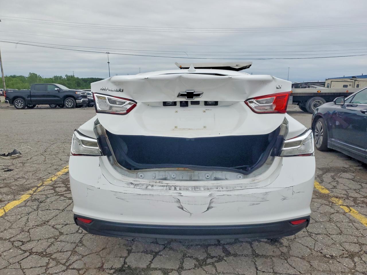 2016 CHEVROLET MALIBU